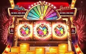 rr95 Sportsbook ဘောလုံးပွဲကြည့်ရှုနေသည့် မြန်မာ ကစားသမား